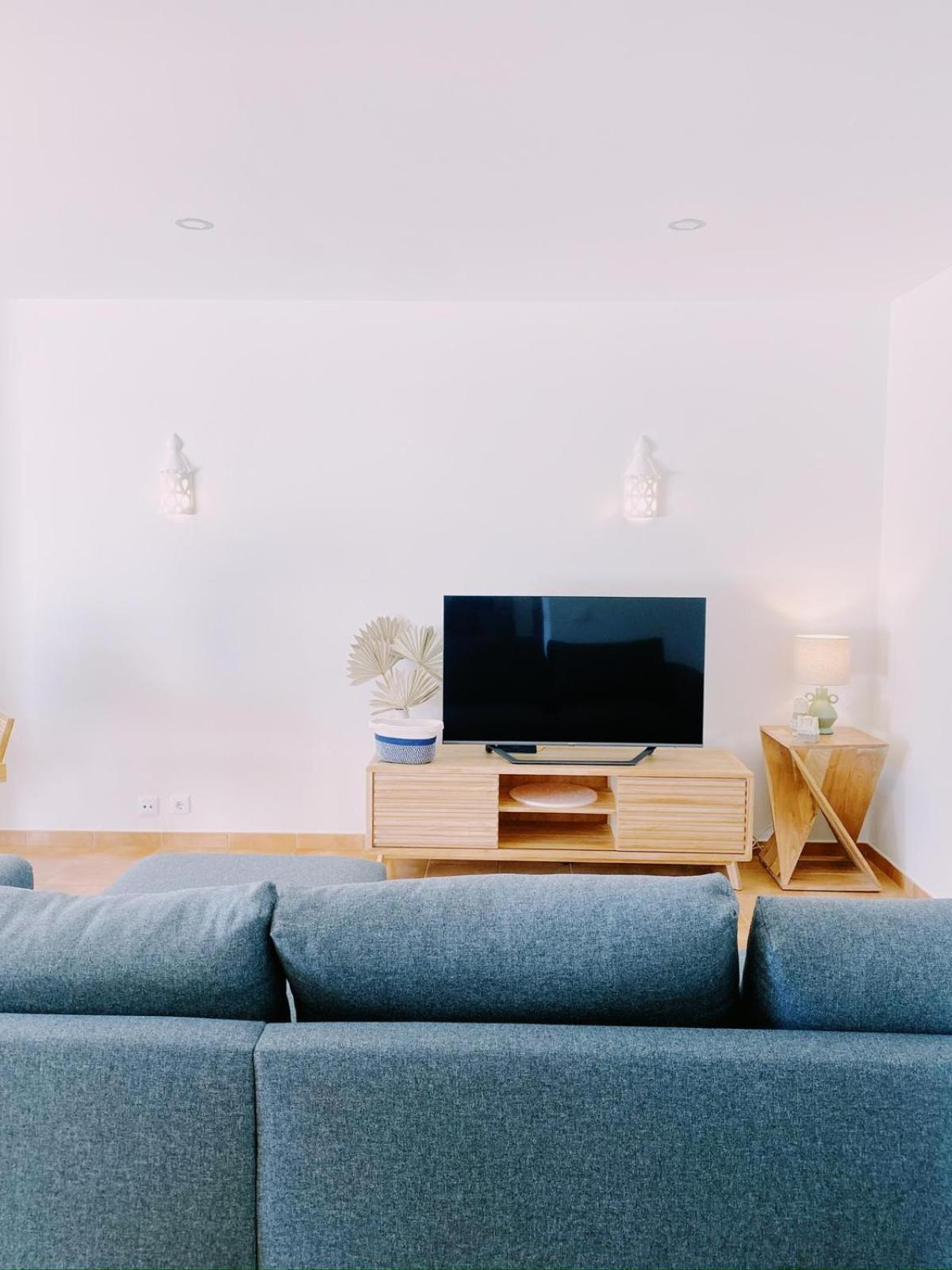 Beach Apartment Gabriela With Pool Porches  Ngoại thất bức ảnh